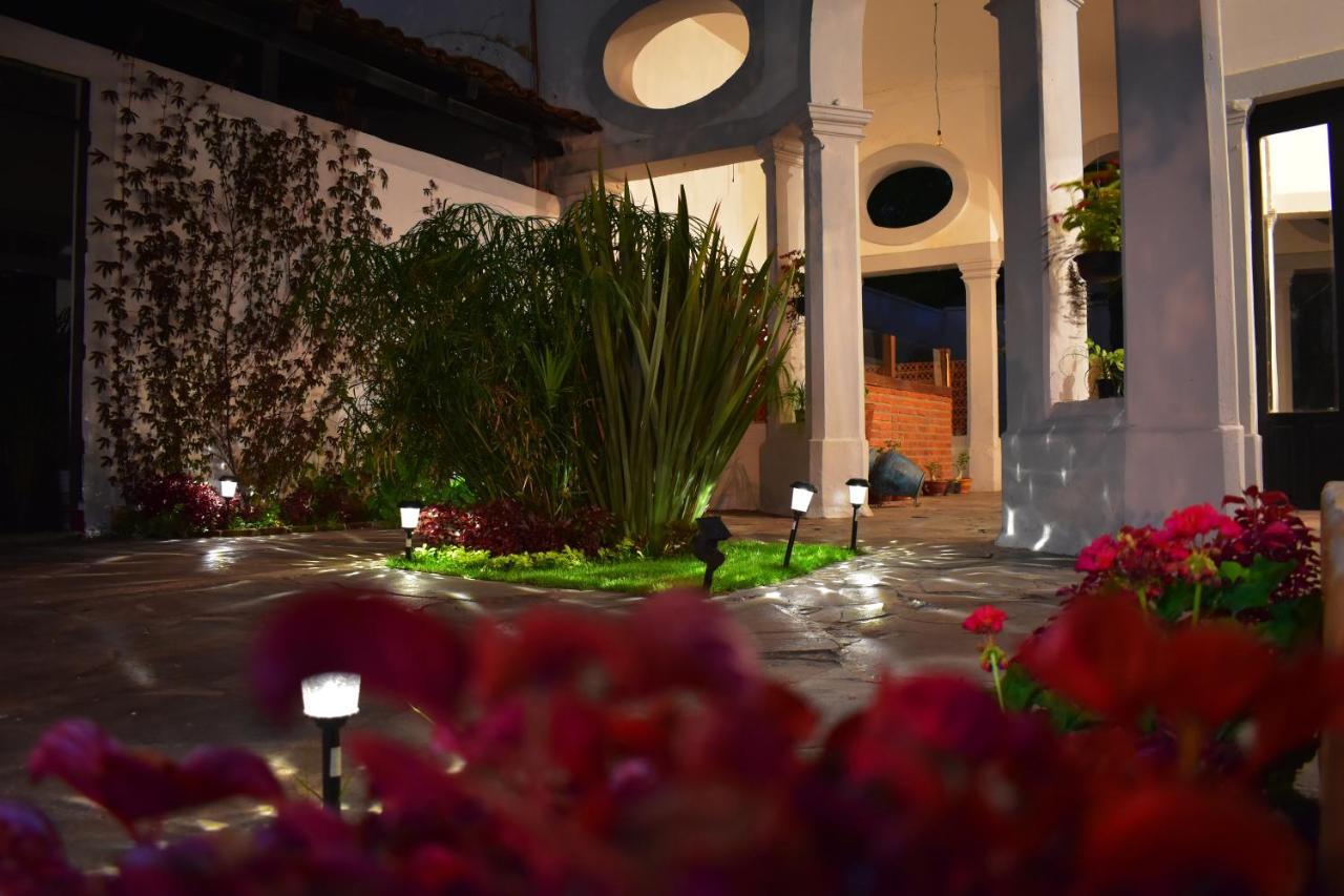 Tlaquepaque Pueblito Hotel Exterior photo